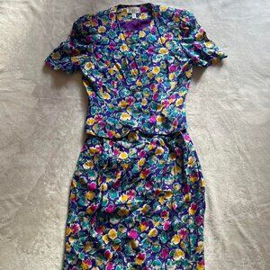 Vintage Adrianna Papell Designer Colorful Floral Print Blouse and Skirt Set